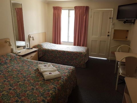 Mid Coast Motor Inn - Accommodation Coffs Harbour 1