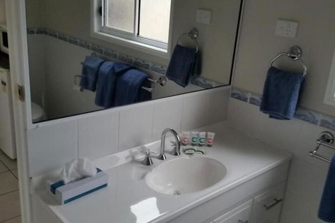 Augathella Palms Motel - Accommodation Coffs Harbour 2