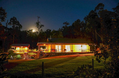 Nannup Bush Retreat - Accommodation Coffs Harbour 5