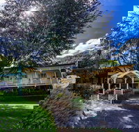 Warburton Lodge - Accommodation Coffs Harbour