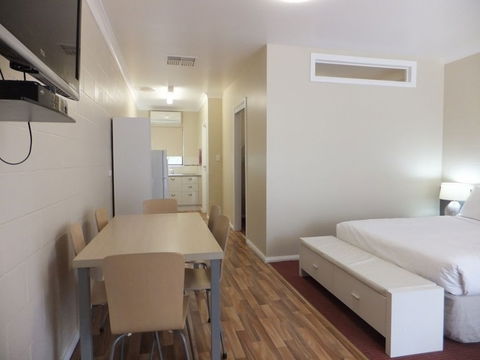 Nagambie Caravan Park & Motel - Accommodation Coffs Harbour 0
