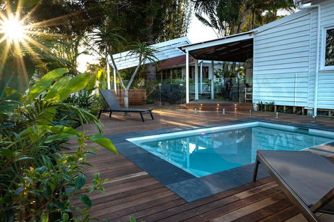 A PERFECT STAY - Bamboo Beach House - Accommodation Coffs Harbour 1