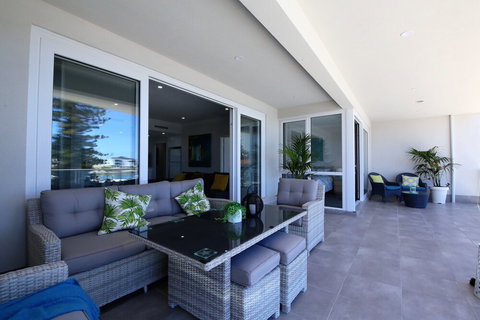 Marina Views At Mindarie Marina - Accommodation Coffs Harbour 2