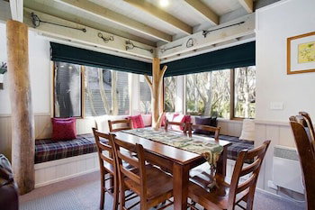 Arapaho - Accommodation Coffs Harbour 1