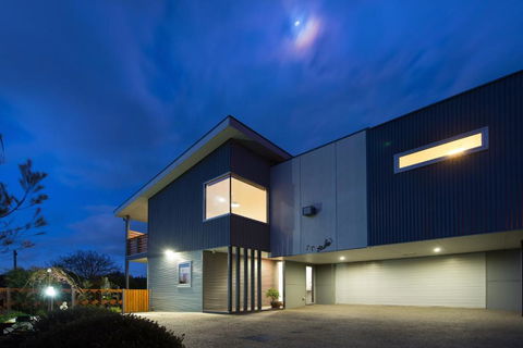 Azura - Accommodation Coffs Harbour 4