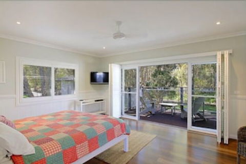 Away On Belongil Fields - Accommodation Coffs Harbour 4