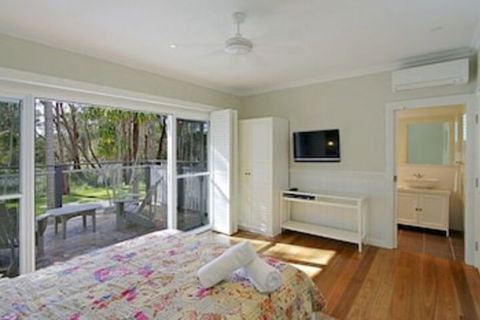 Away On Belongil Fields - Accommodation Coffs Harbour 7