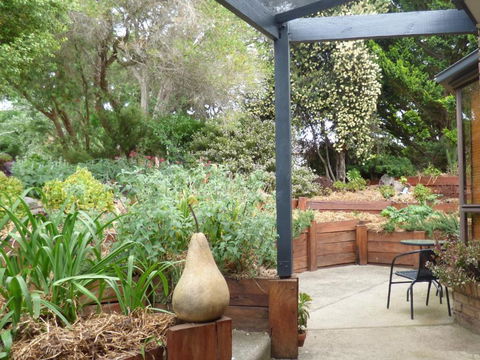 A Suite Spot In The Hills - Accommodation Coffs Harbour 4