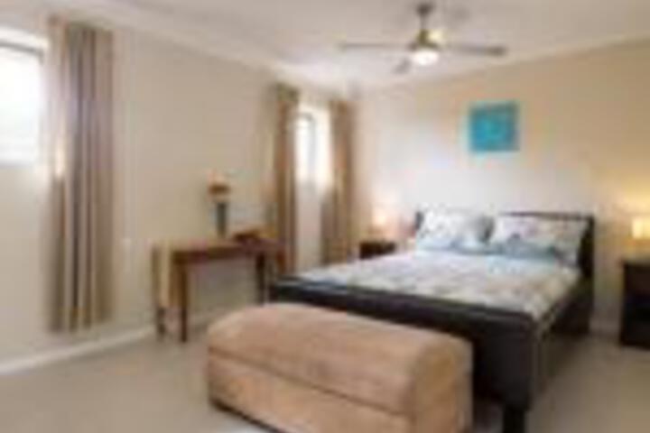 Deception Bay QLD Accommodation Coffs Harbour