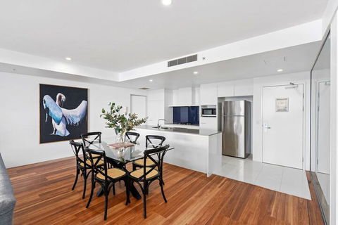 Apartment Stay Circle On Cavill - Accommodation Coffs Harbour 5