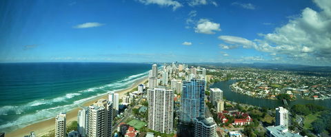 Apartment 4204 - HR Surfers Paradise - Accommodation Coffs Harbour 2