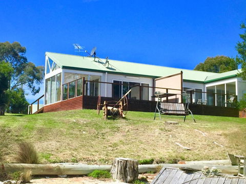 A Slice Of Paradise - Accommodation Coffs Harbour 2