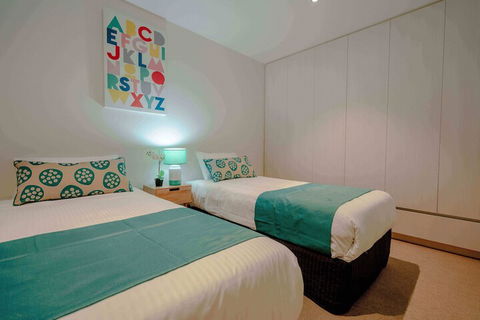 Absolute Collins - Accommodation Coffs Harbour 7