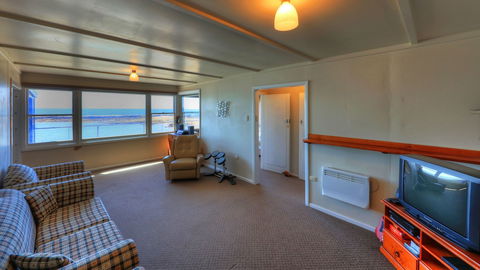 Stanley View Beach House - Accommodation Coffs Harbour 6