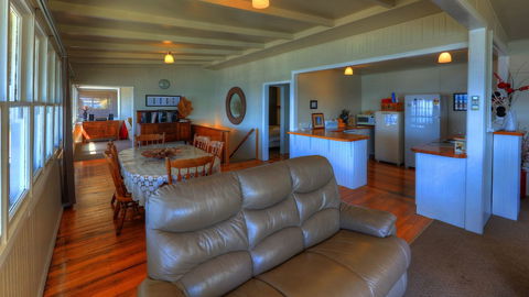 Stanley View Beach House - Accommodation Coffs Harbour 1