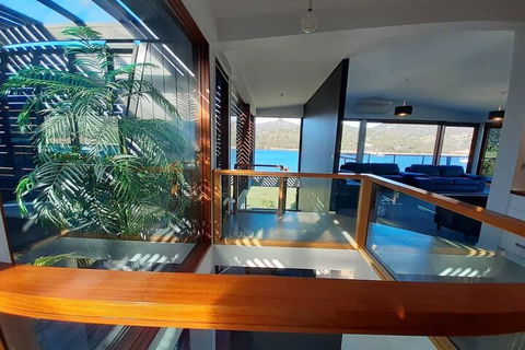 Amazing Unique Five-Star Waterfront Retreat - Accommodation Coffs Harbour 2