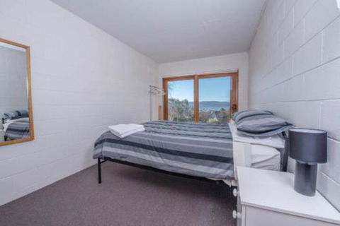Alpine Apartment Great Location With Views Of Lake Jindabyne - Accommodation Coffs Harbour 2