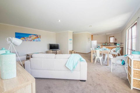 Astro Place - Accommodation Coffs Harbour 5
