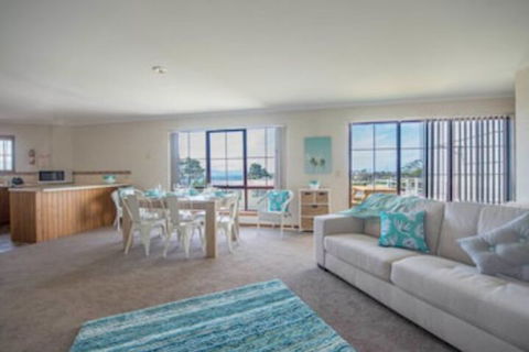 Astro Place - Accommodation Coffs Harbour 0