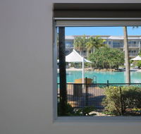Lagoon Pool 2 Bedroom Spa Suite - Accommodation Coffs Harbour