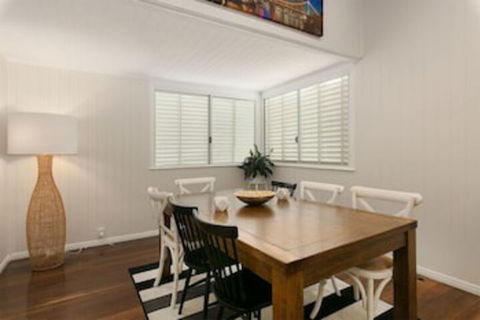 Tallywood 4 Bedroom - Accommodation Coffs Harbour 1
