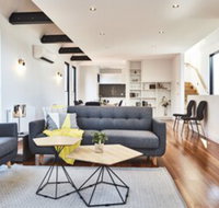 3 Level Architecturally Designed House - Accommodation Coffs Harbour