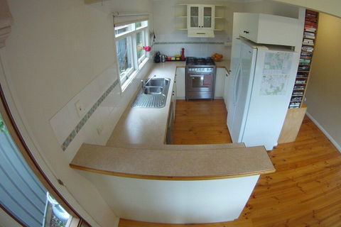 Mister Brightside - Great Location - Accommodation Coffs Harbour 2