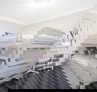 Central Park Level Two - Accommodation Coffs Harbour