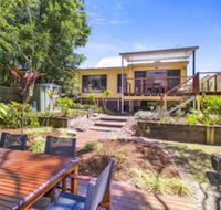 CABARITA BEACH BLISS HOLIDAY HOME on the LAKE - Accommodation Coffs Harbour