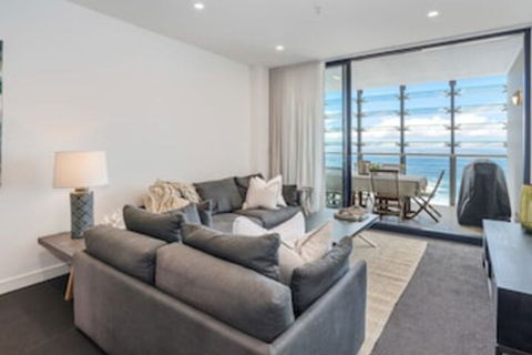 Arena Unit A1205 / 75 Shortland Esplanade - Accommodation Coffs Harbour 0