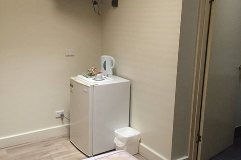 Aussie Hotel - Accommodation Coffs Harbour 2