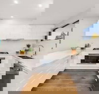 Glen Manor 1 - Accommodation Coffs Harbour