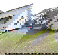 Muller's Cottage at Hat Head - Accommodation Coffs Harbour
