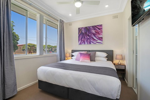 Mayfield Short Stay Apartments - Accommodation Coffs Harbour 1