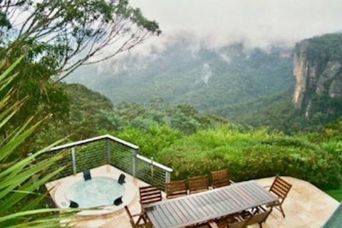 Amaroo Mountaintop Villa - Accommodation Coffs Harbour 0