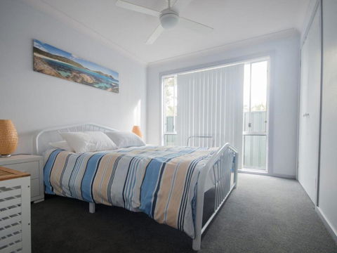 Affordable Twin Peaks 1 - Accommodation Coffs Harbour 4
