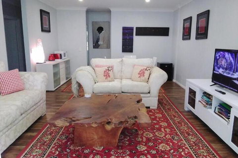 Keillor Lodge - Accommodation Coffs Harbour 7