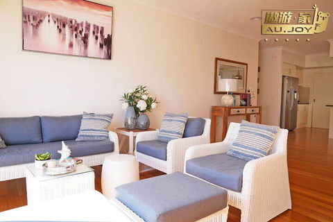 AUJOY 4 Bed Townhouse Glen Waverley - Accommodation Coffs Harbour 7