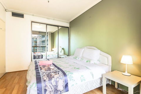 Amazing Location Cozy Stay With Parking - Accommodation Coffs Harbour 6