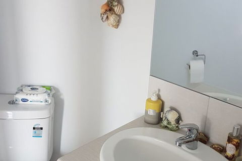 Apartment With Views - Accommodation Coffs Harbour 6