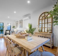 AUJOY 3 Bed Townhouse Burwood 3 - Accommodation Coffs Harbour