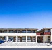 Fantasia Glenelg Studio Apartments - Accommodation Coffs Harbour