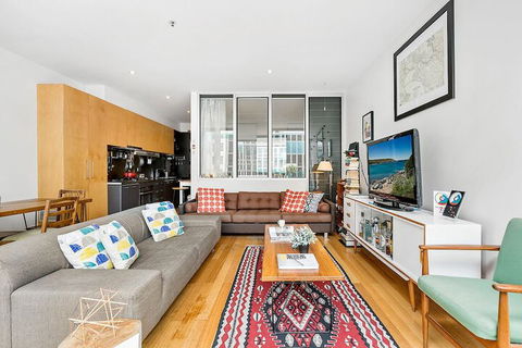 Zelda 1 Bedroom Central CBD Apartment - Accommodation Coffs Harbour 3