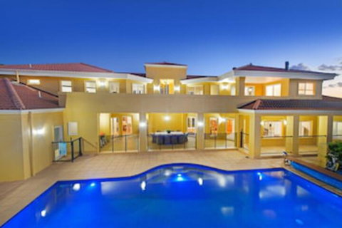 Bridgewings Lighthouse Beach - Accommodation Coffs Harbour 0