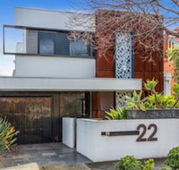 Luxury Designer Townhouse Parking - Accommodation Coffs Harbour