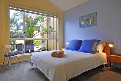 THE Sails 4 Linen Included Central Location - Accommodation Coffs Harbour 3