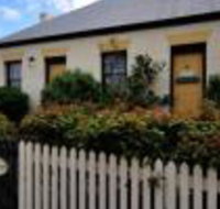 Sargeants  Armoury Cottages 1823 - Accommodation Coffs Harbour