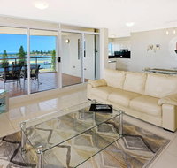 Sunrise Apartments Tuncurry - Accommodation Coffs Harbour