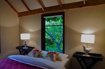 Acorn & Chestnut Hepburn Springs - Accommodation Coffs Harbour 3