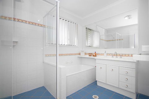 Relax At Coolum - Accommodation Coffs Harbour 6